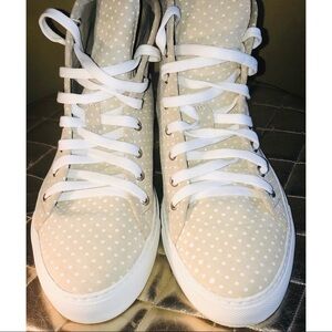🎈Boemos Suede Sneakers